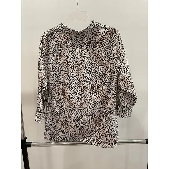 NWT Women's 14/16 Animal Print Button Up Blouse - Picture 5 of 5